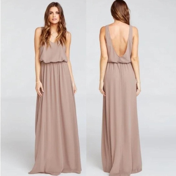 Show me your Mumu Kendall chiffon maxi dress in dune - Picture 1 of 8